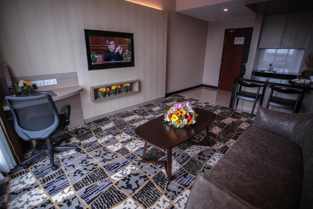 V8 Hotel Johor Bahru Extérieur photo